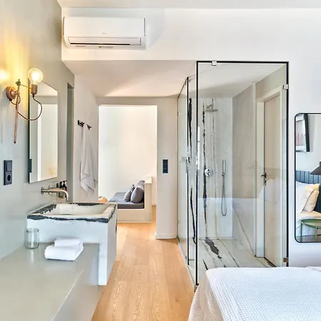 Hotel Magoo Logaras